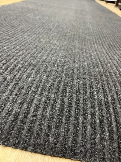 Tapis d'hiver MAXIRIB (5.99$ – 11.98$ / Pied Linéaire)