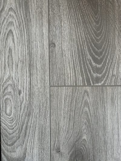 Plancher stratifié durable | TOUCAN TF 6021 - 2.46$ / pi²