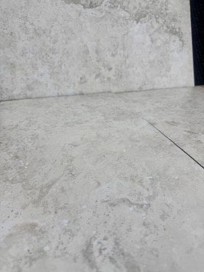 Tuiles Céramique 12" x 24" - 1.39$/pi²