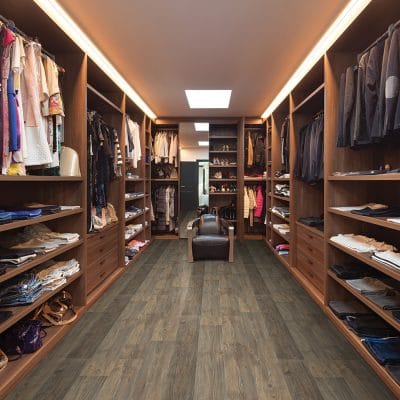 Couvre plancher Courtoisie pâle b0082