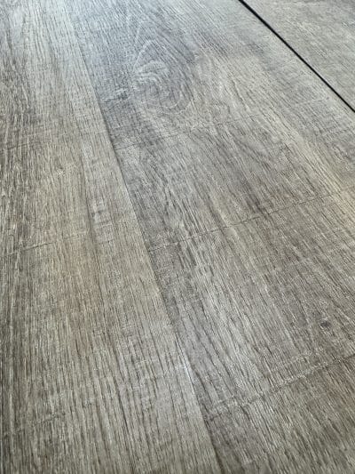 Plancher Vinyle à Colle – 3,79$/pi² | OSLO Modèle #8252