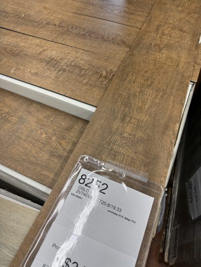 Plancher Vinyle à Colle – 3,79$/pi² | OSLO Modèle #8202