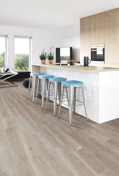 UV675_07017.jpg Promotion plancher