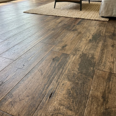 Plancher Vinyle SPC 6x48 Liquidation 1.29$/pi² - Aloft Flamed Oak – Canyon