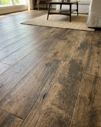 Plancher Vinyle SPC 6x48 Liquidation 1.29$/pi² - Aloft Flamed Oak – Canyon