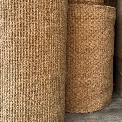 tapis-fibre-naturelle-27-rouleaux-texture Texture tissée du tapis fibre naturelle 27 pouces