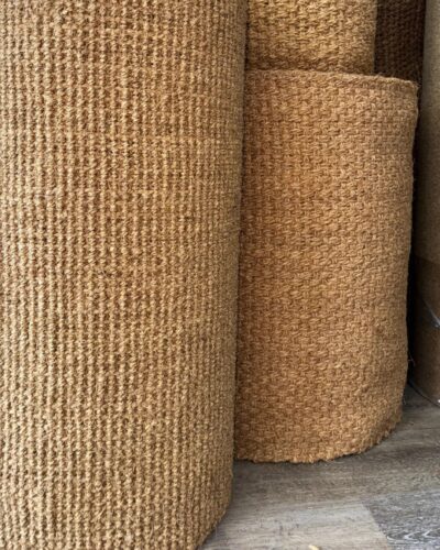 tapis-fibre-naturelle-27-rouleaux-texture Texture tissée du tapis fibre naturelle 27 pouces