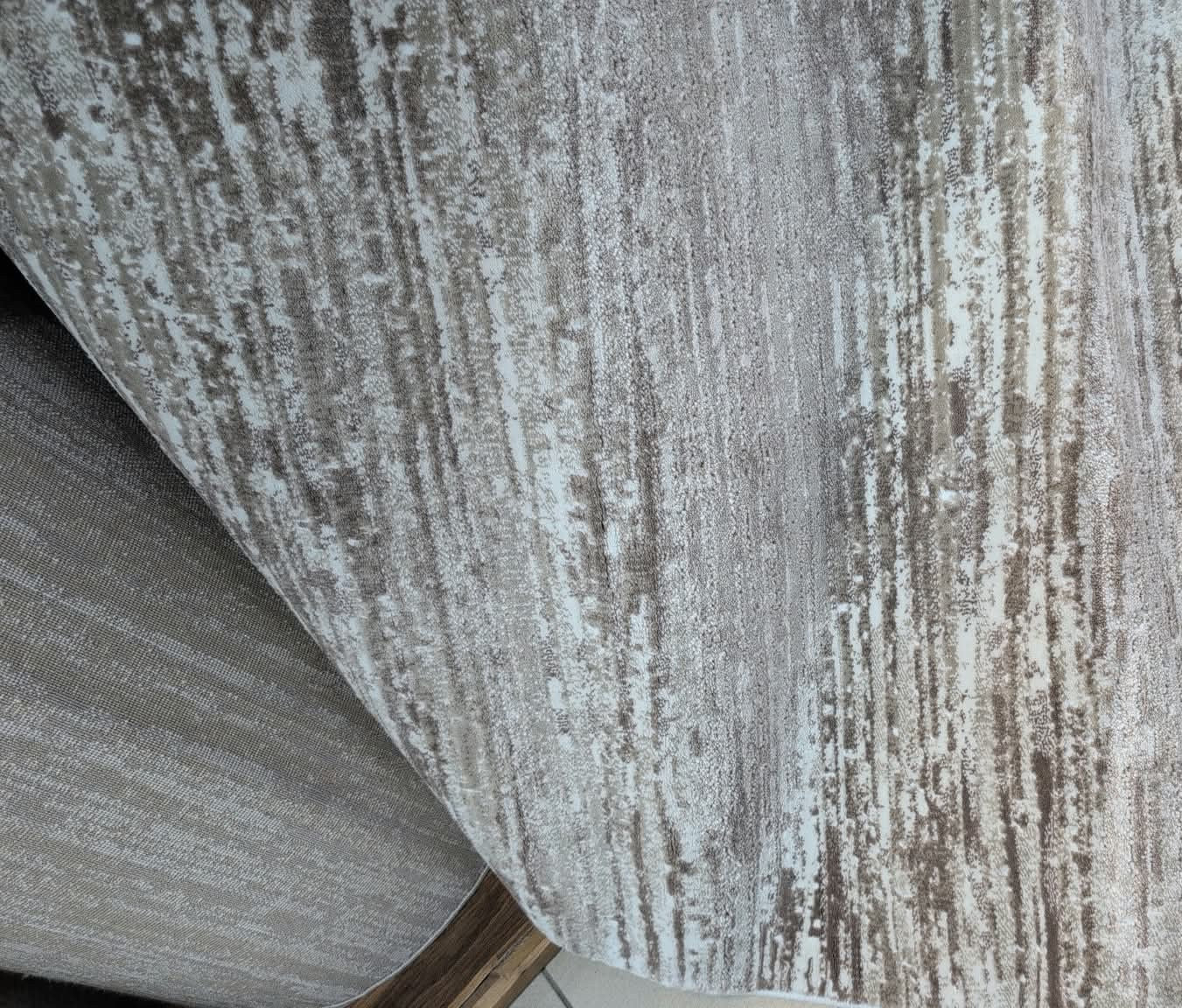 Tapis de passage Sultan ivoire et taupe 31 po – coupé sur mesure